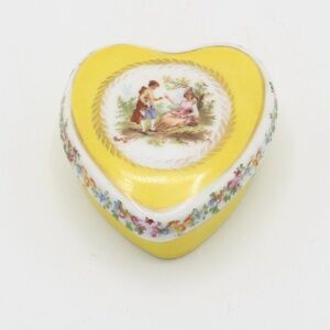 Antique Victoria Austria Heart-Shaped Lidded Box, Hand Painted Romantic Scene